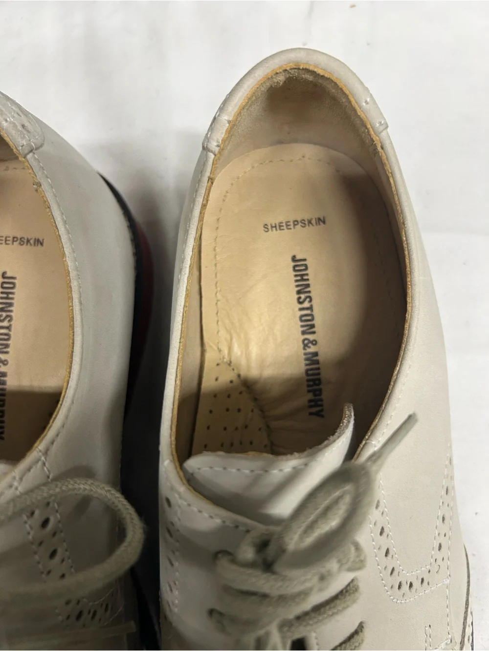 Johnston & Murphy Men's Beige Wingtip Derby Oxfords